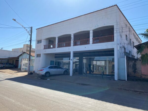 Predio Comercial /Residencial em Edeia-Go !!! Excelente Investimento!!! +/- 800m2