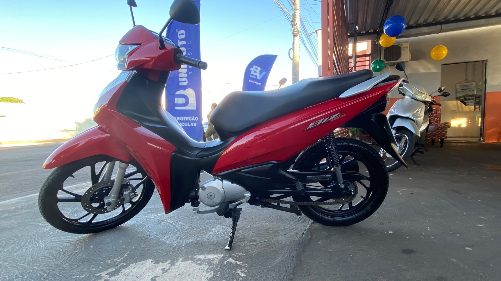 Oportunidade!!! Biz 125 EX 2022 Completa!!! Super Nova!!! Financio com Apenas R$ 1.000,00 de entrada!!!Pego Trocas - Imagem 6