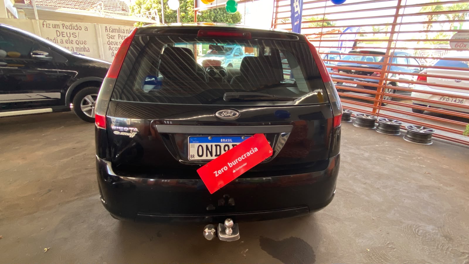 Oportunidade!!! Ford Fiesta 1.0 2013 Completo ( menos Dir) AR GELANDO, Financio 100% Pego Trocas - Imagem 7