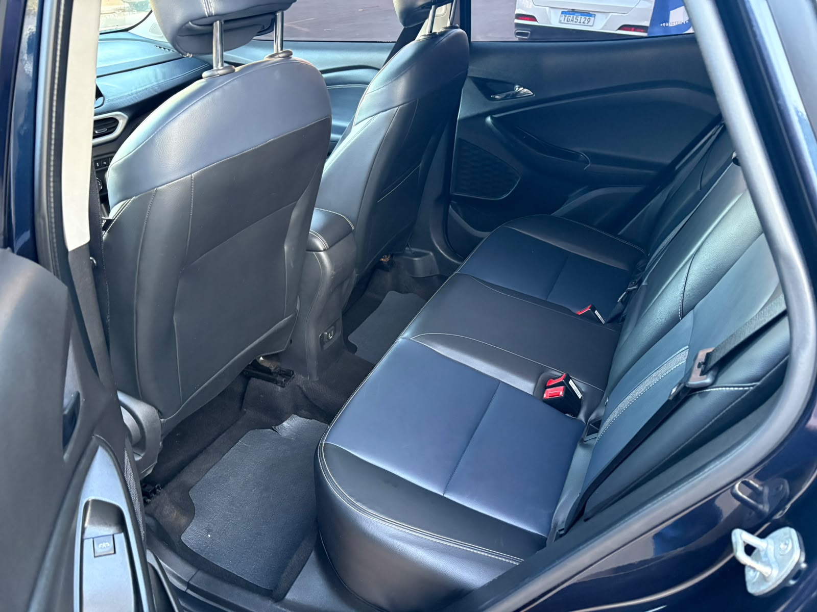 Oportunidade!!! Chevrolet TRACKER PREMIER 1.2 Turbo 2023 Super Nova, Apenas 79.000KM Financio/Pego Trocas - Imagem 9