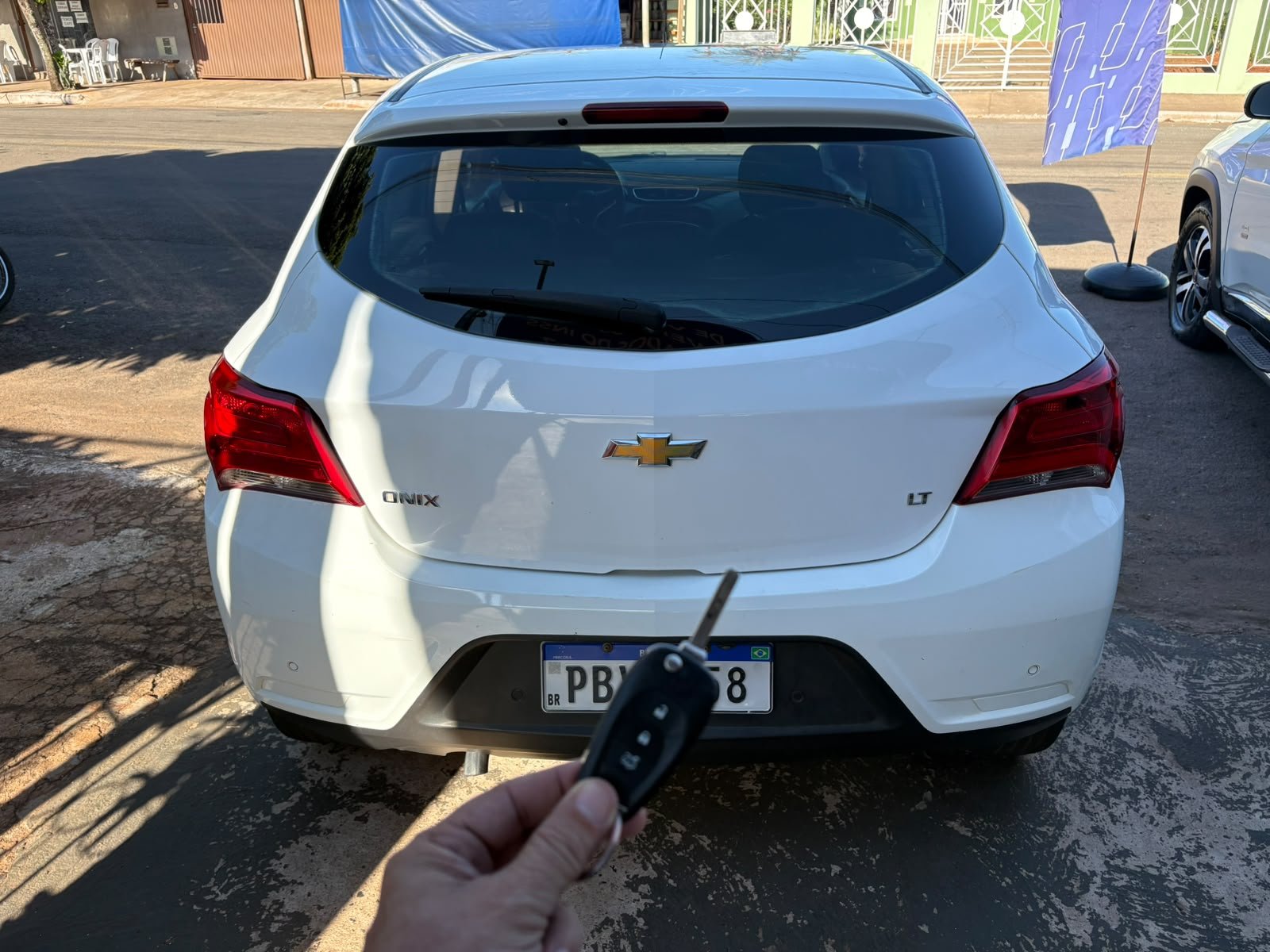 Oportunidade!!!! Onix LT 1.0 2019 com My Link e Camera de Ré Completao!!! Super Conservado!!! Financio/Pego Trocas - Imagem 4