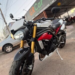 Oportunidade!!! Triumph/SPEED TRIPLE R 1050 C 2017 Completa !!! Super Conservada,! Financio/Pego Trocas